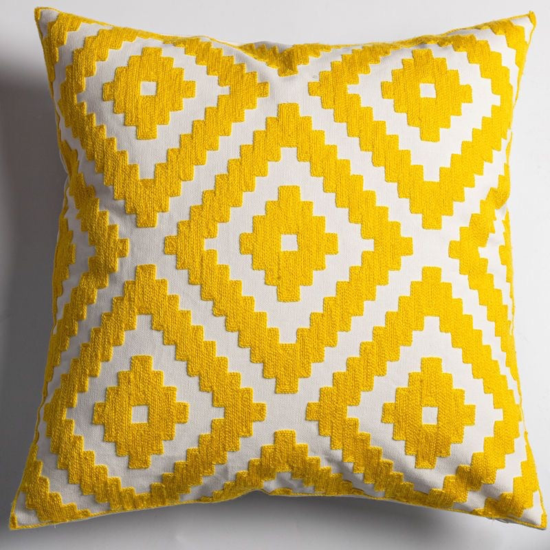 Chevron Pattern Decorative Throw Pillow