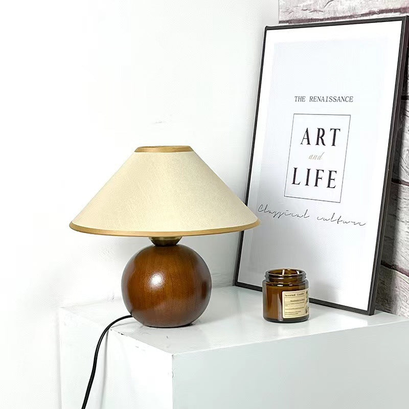 Decorative table lamp