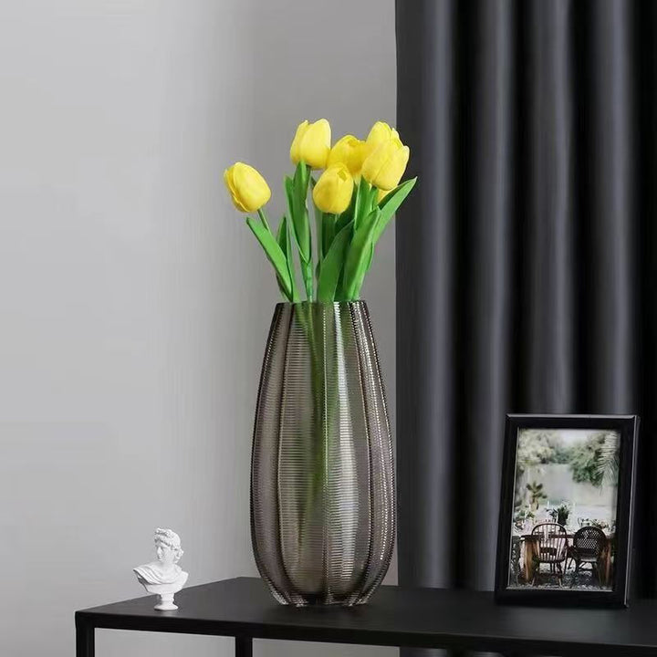 Elegant Decorative Glass Vase