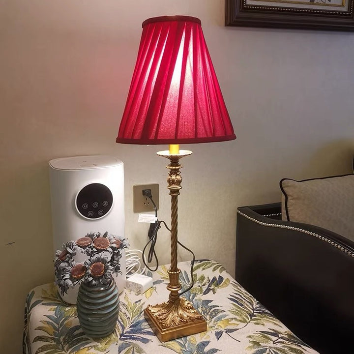 Decorative table lamp