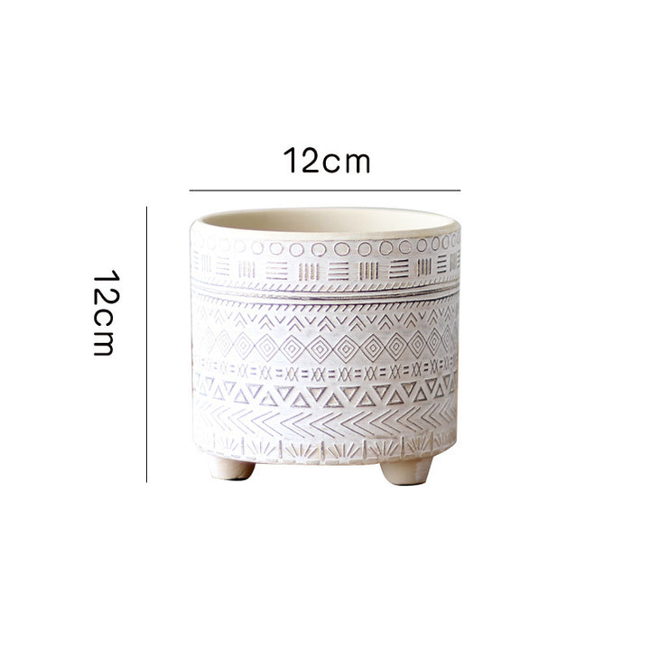 Decorative plant pot with geometric pattern