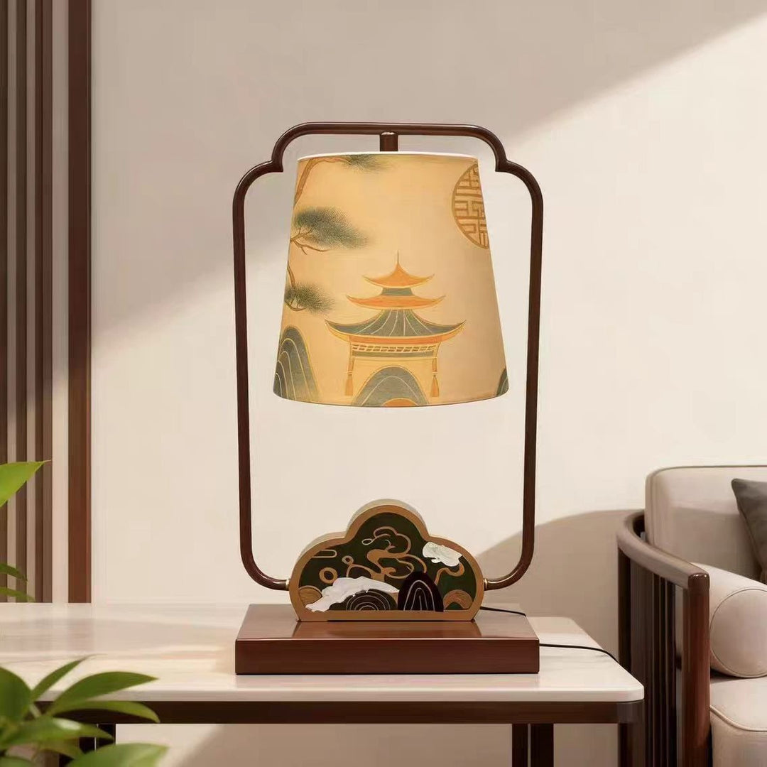 Artistic desk lamp