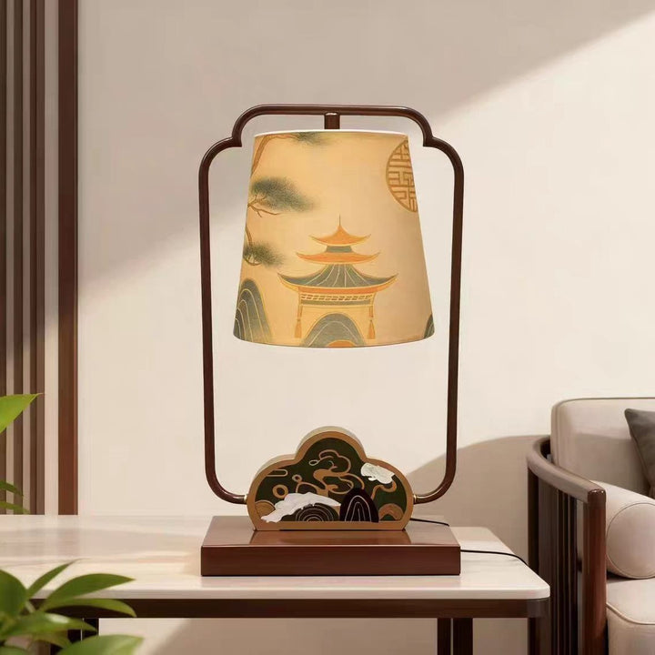 Artistic desk lamp