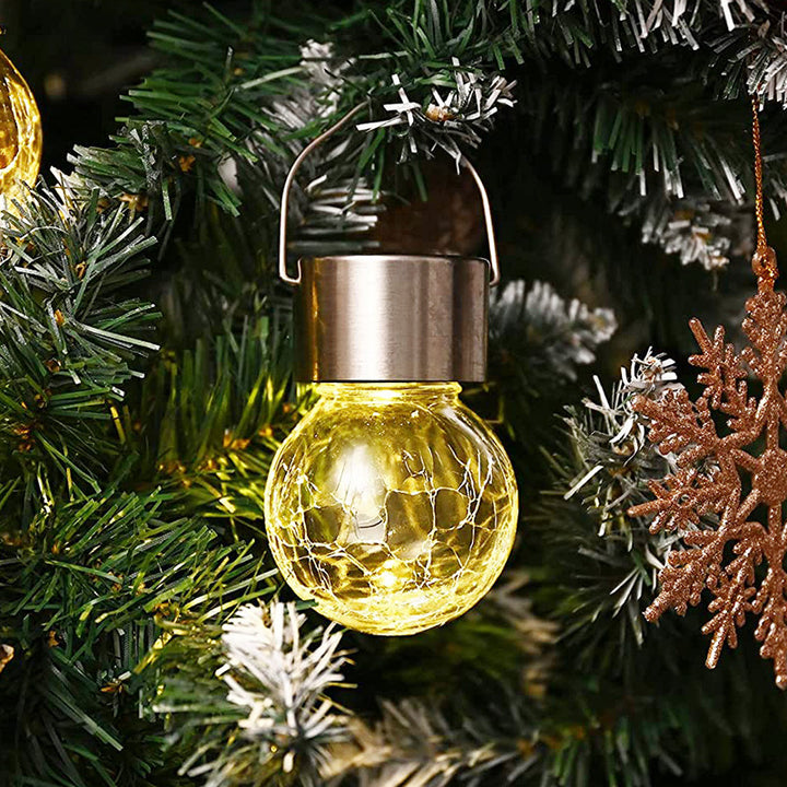 Modern vertical outdoor decorative lamp