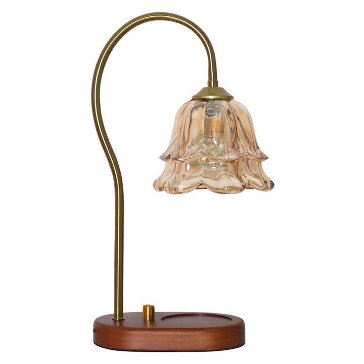 Vintage inspired table lamp