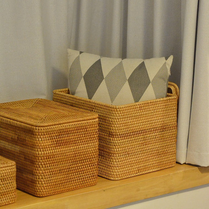 Storage basket