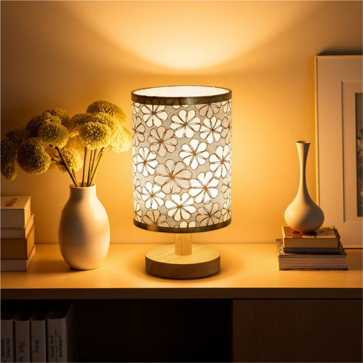 Decorative table lamp