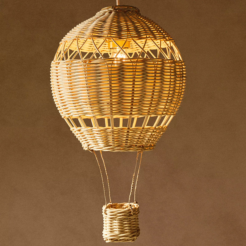 Decorative basket in the shape of a hot air balloon