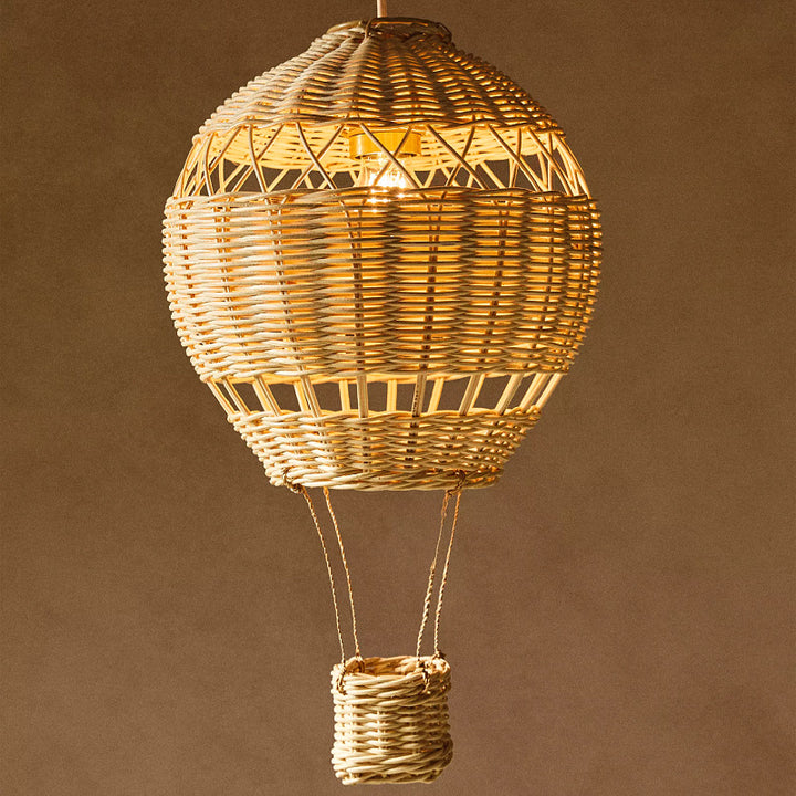 Decorative basket in the shape of a hot air balloon