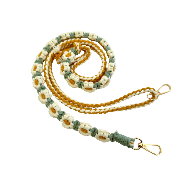 Macrame Pet Leash with Floral Detailing