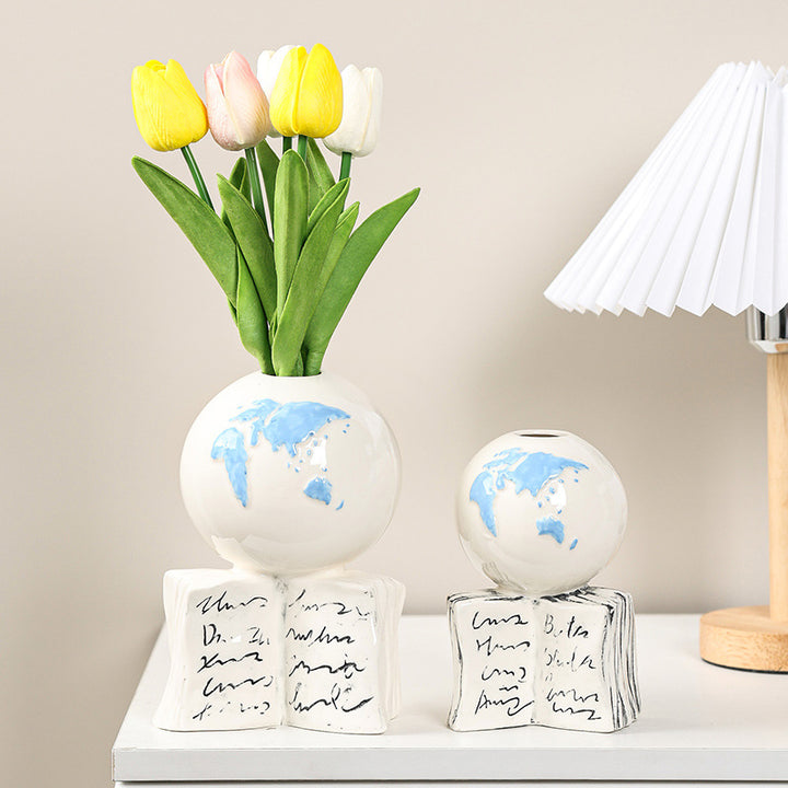 Elegant Ceramic Globe Bank