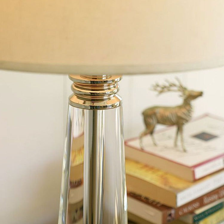 Elegant contemporary table lamp