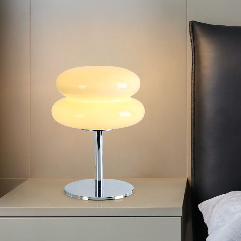 Decorative table lamp