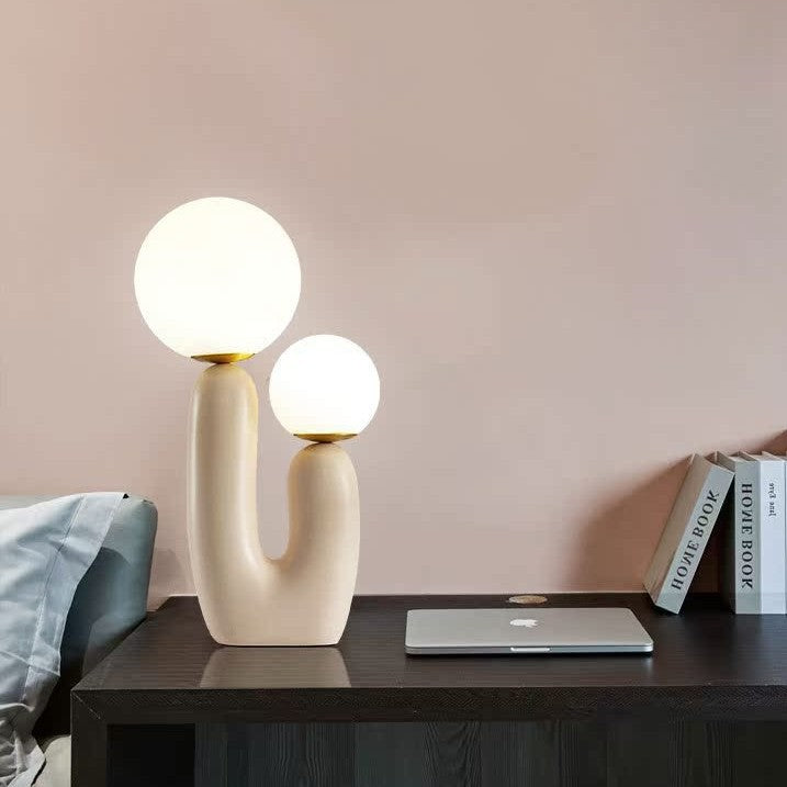 Modern decorative table lamp