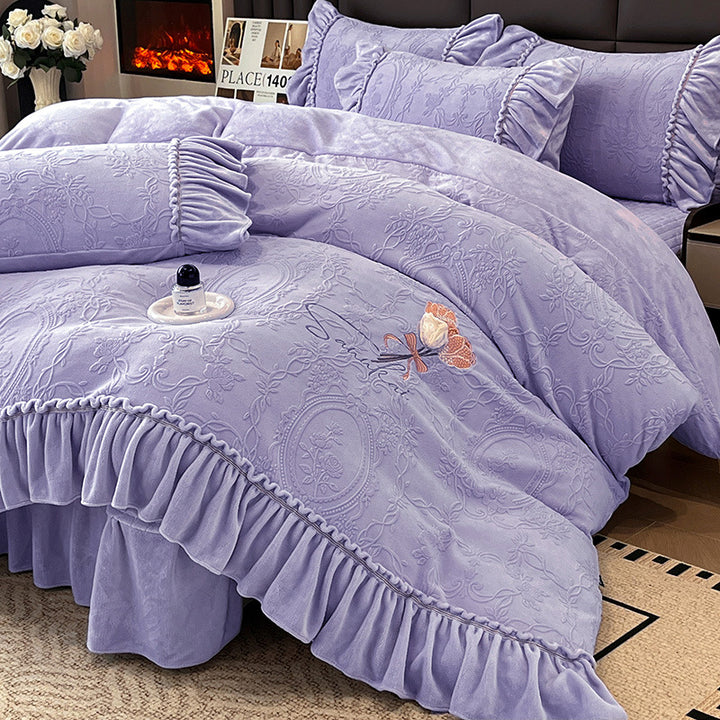 Luxurious Embroidered Bedding Set