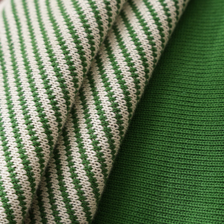 Woven cushion cover with checked jacquard relief and concealed zipper
