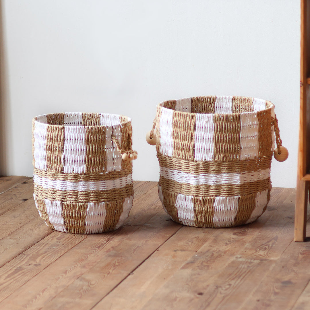 Structured storage basket