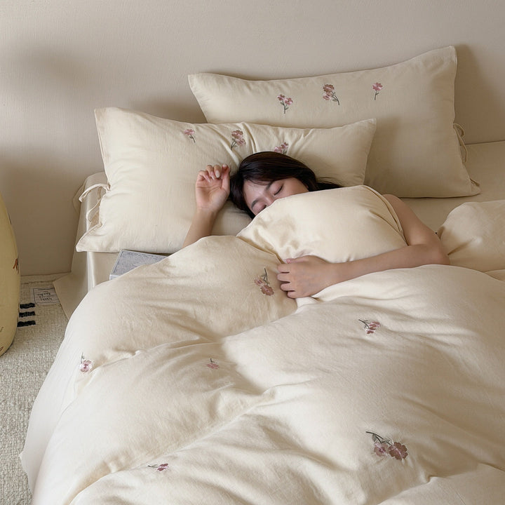 Floral Embroidered Duvet Cover Set Avarnia