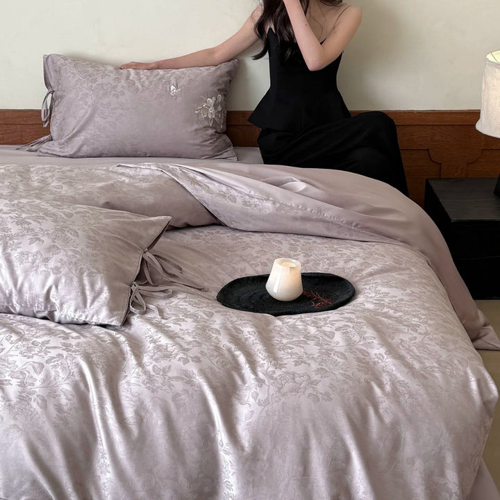 Luxurious Embroidered Satin Duvet Cover Set Avarnia