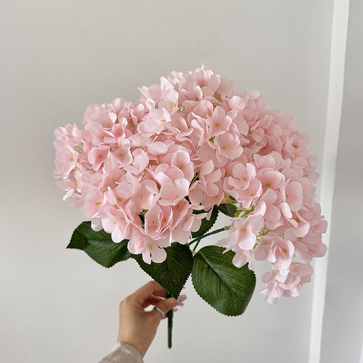 Lifelike Hydrangea Floral Stem