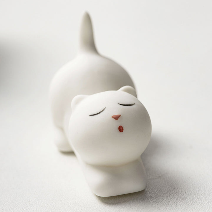 Decorative cat figurine
