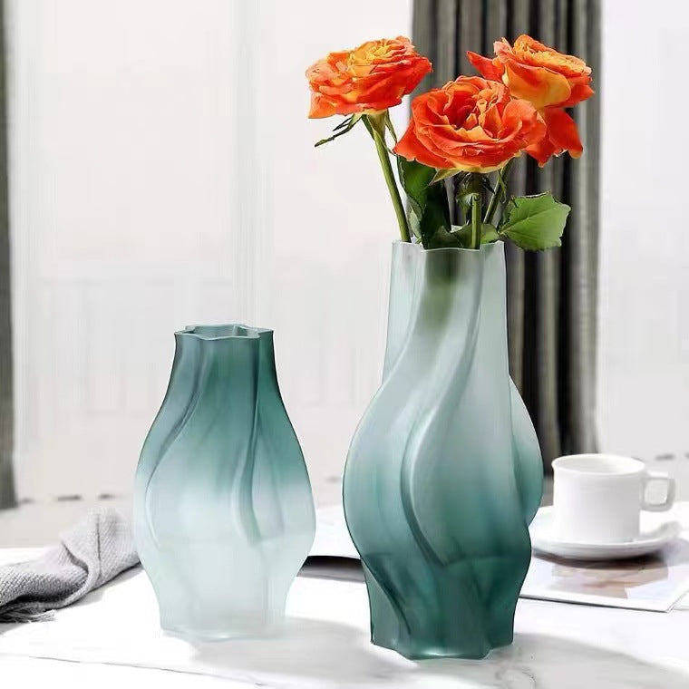 Elegant Flowing Design Vase