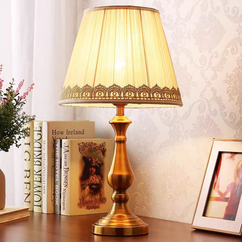Elegant bedside lamp
