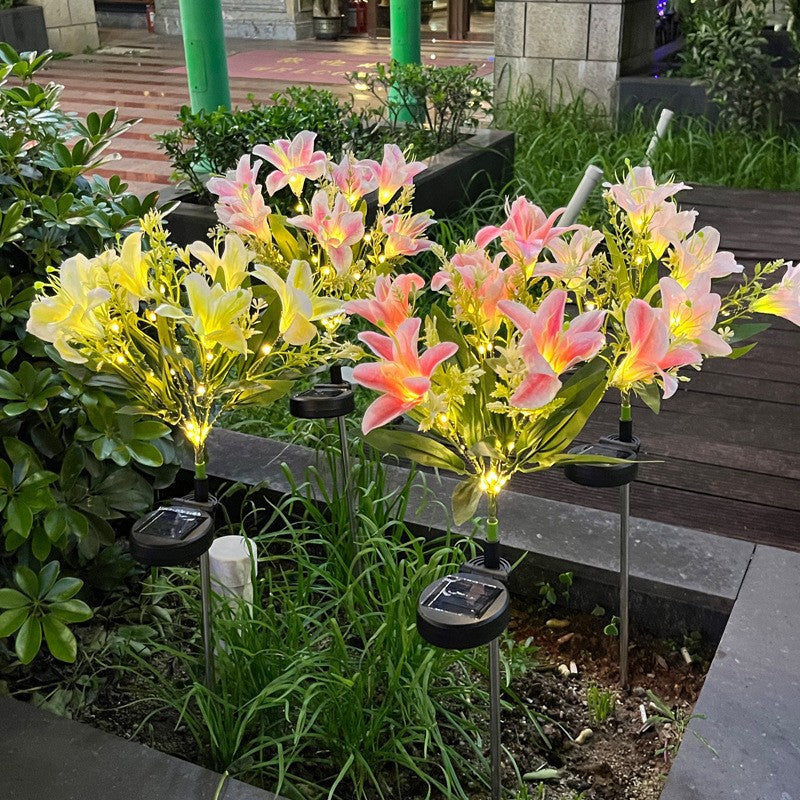 Outdoor Solar LED Glowing Lily Bouquet Plug Lights