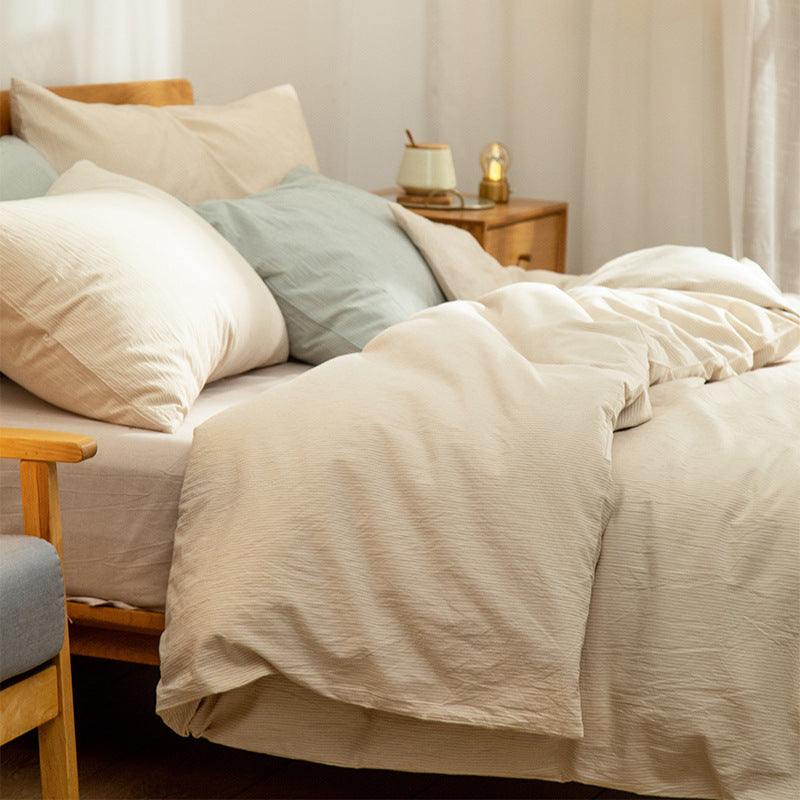 Decorative Elegant Striped Bed Linen Set Avarnia