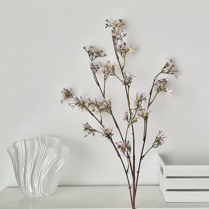 High-quality artificial flower bouquet