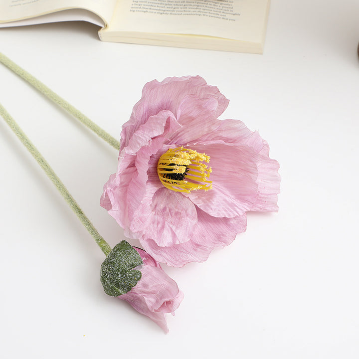 Realistic artistic poppy flower
