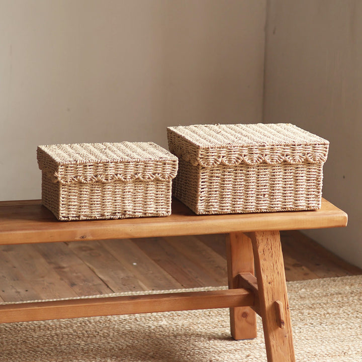 Storage basket with lid and reed design