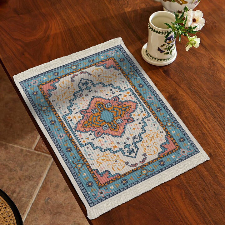 Rectangular short-pile rug in oriental medallion design with fringes