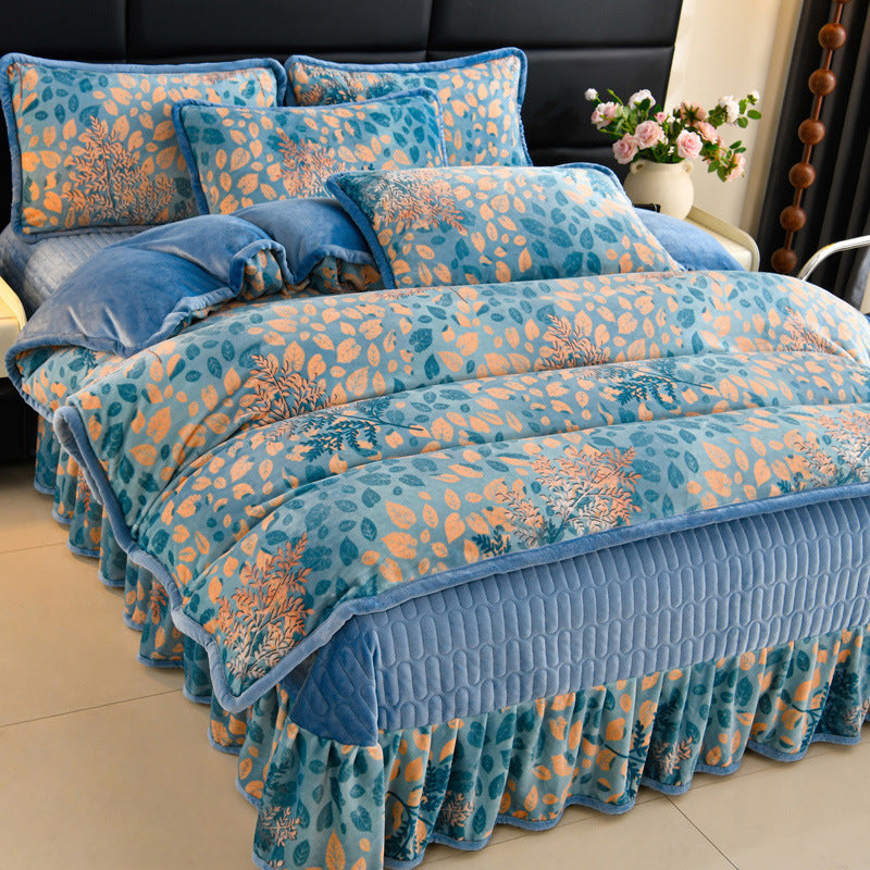 Luxurious Floral Embroidered Bedding Set