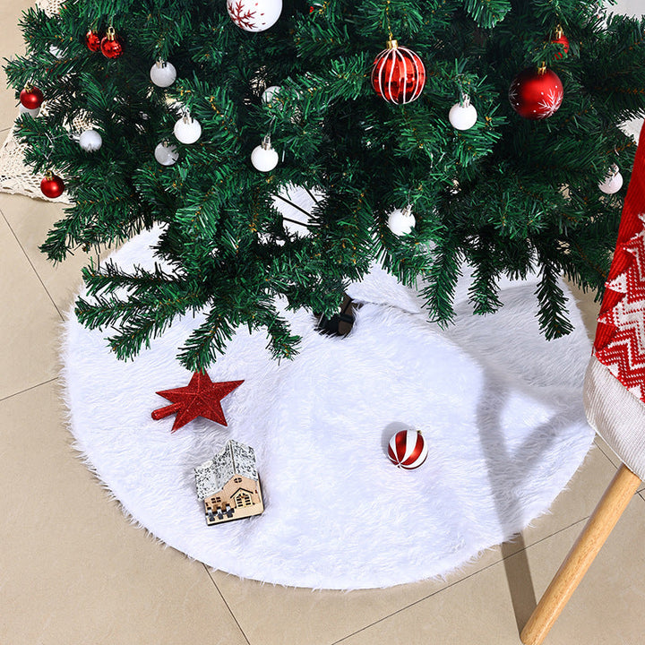 Stylish Christmas tree skirt made of plush