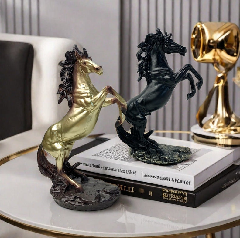 Decorative horse sculpture