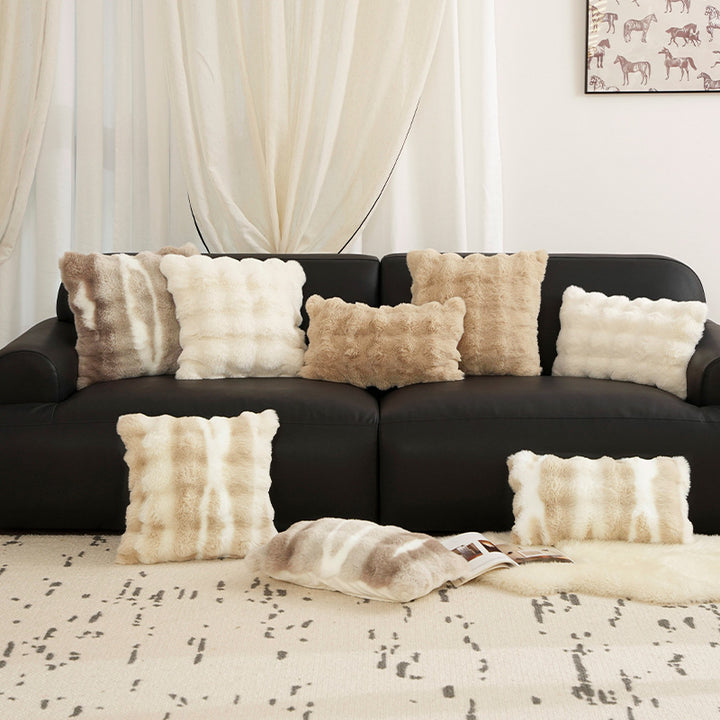 Luxurious faux fur decorative cushion set