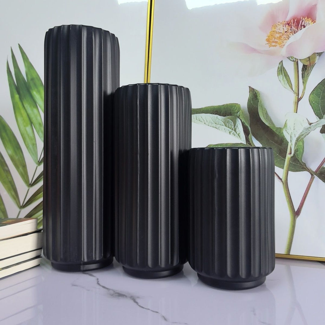Decorative Vertical Ribbed Vase