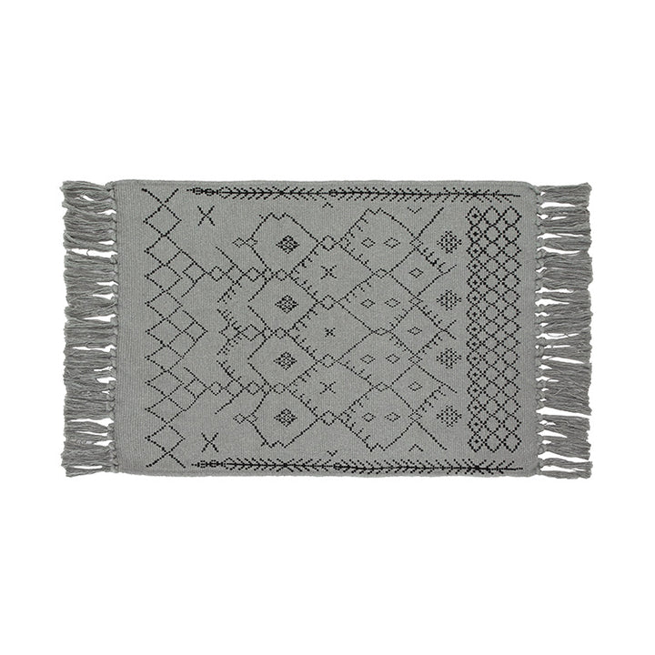 Flat-woven entrance and living room rug with Moroccan diamond jacquard and decorative fringes