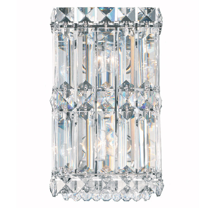Glamorous wall lamp