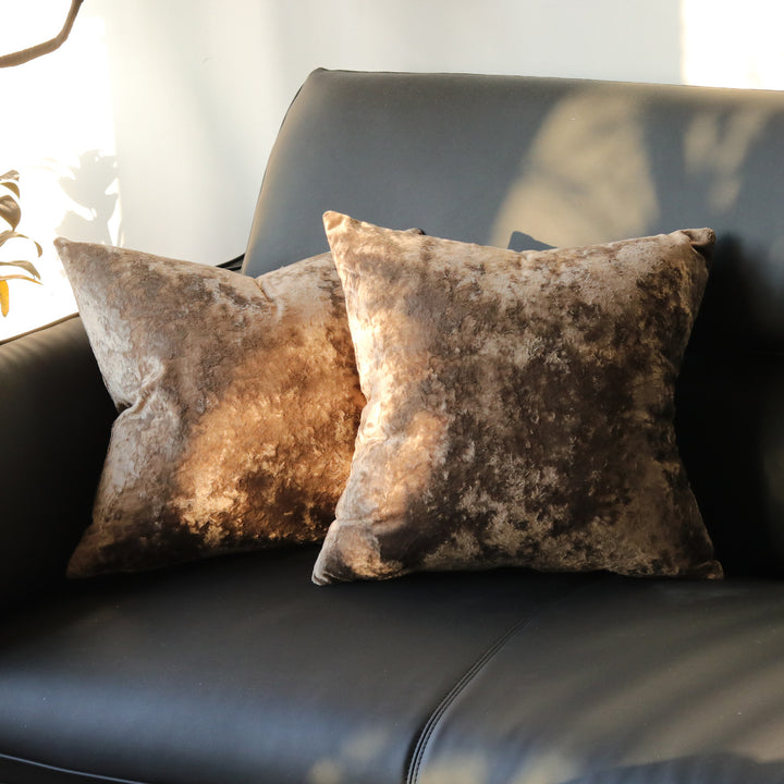 Luxurious Crushed Velvet Square Cushion Cover with Plush Faux-Fur Texture and Invisible Zip