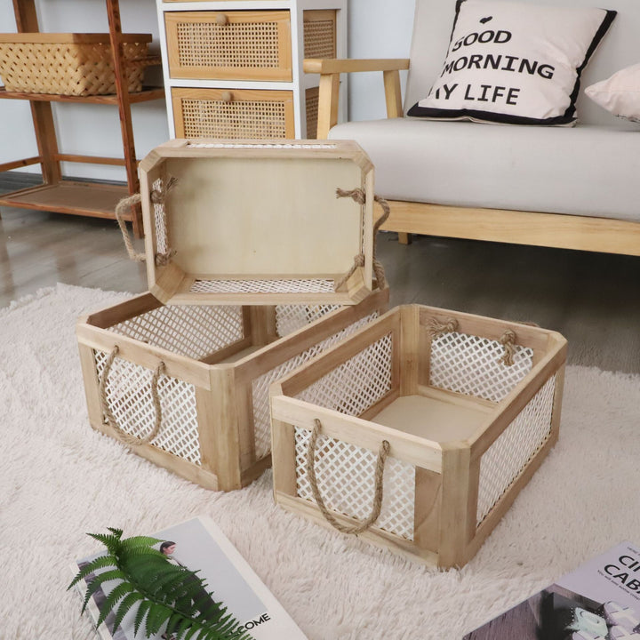 Open storage basket with natural fiber and raffia covering