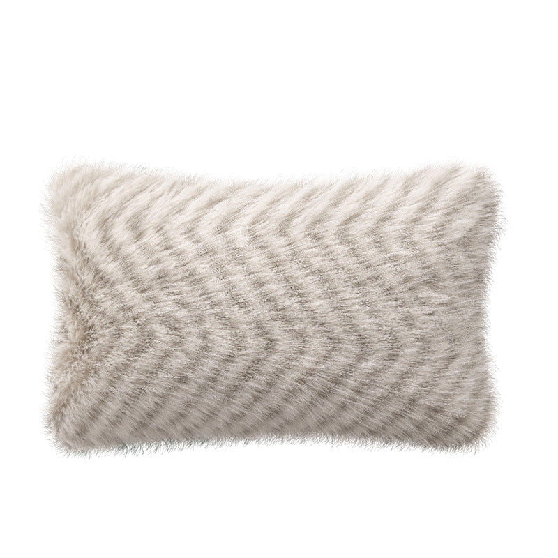 Square decorative cushion made of soft faux fur with inner cushion