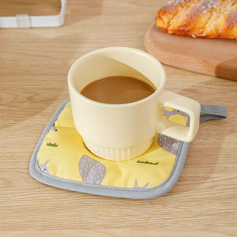 Padded pot holder with heat protection, non-slip cotton surface and hanging loop