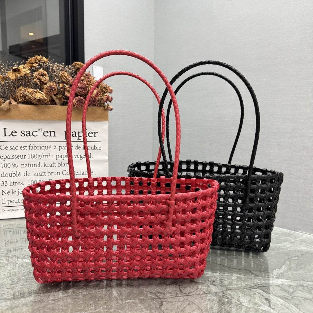 Handmade wicker bag