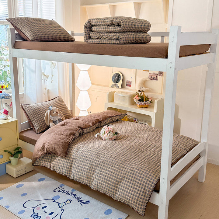 Warm and Cozy Reversible Bedding Set