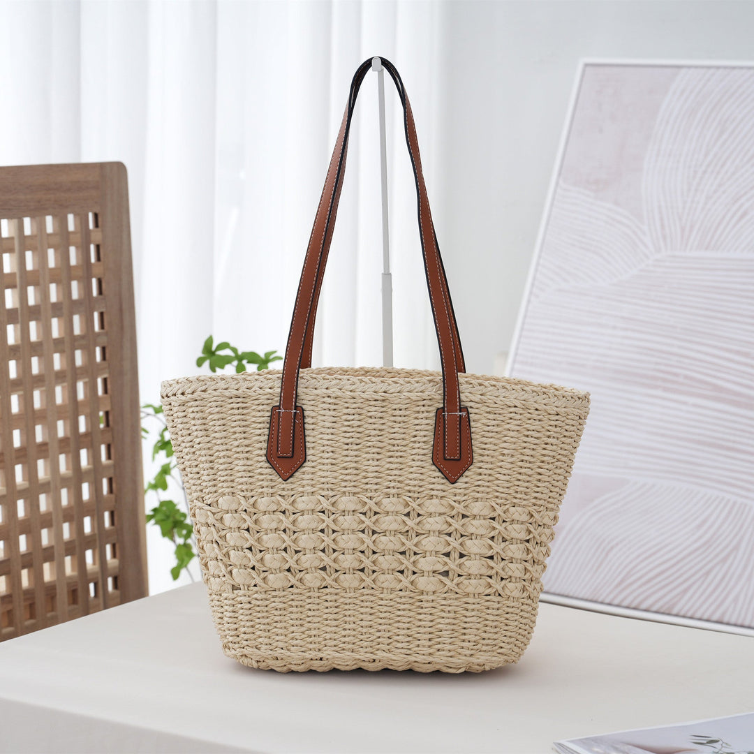 Avarnia Handbag