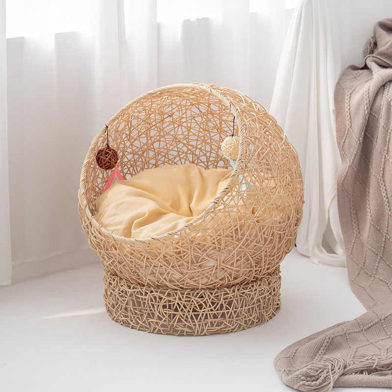 Cozy cat bed made of handwoven natural material