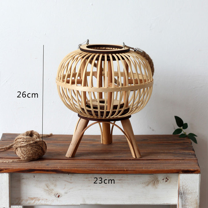 Stylish hanging lamp made of natural material