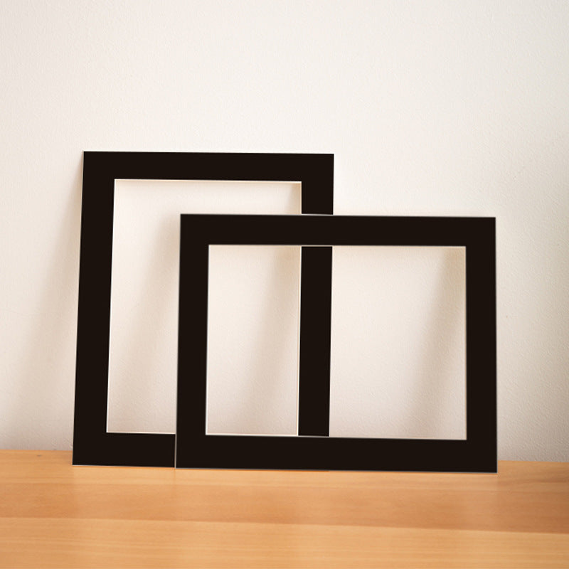 Minimalist Multi-Frame Display